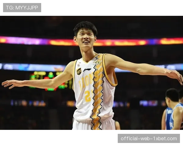 高位掩护快速顺下成标配 胡金秋中投惩罚内线收缩